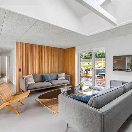 Gunny - 500m To The Fjord By Interhome Feriehus